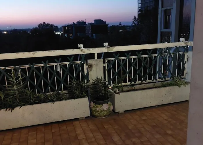 Δωμάτια σε οικογενειακή κατοικία #punto Fm 7# *