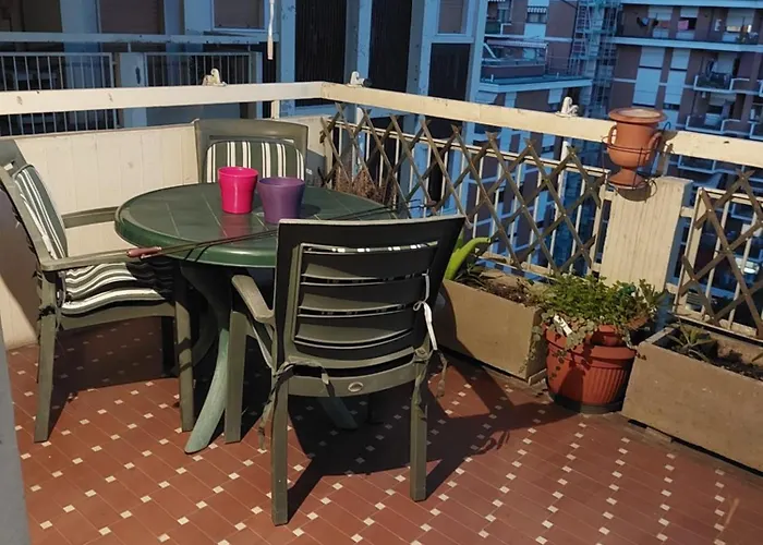 #punto Fm 7# Δωμάτια σε οικογενειακή κατοικία